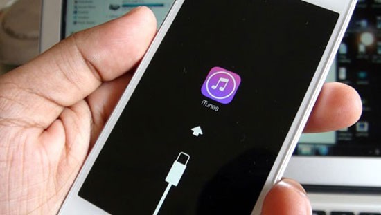Если iPhone 5 не заряжается - как узнать причину проблемы