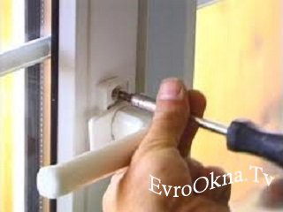 Когда возникает поломка открывающихся механизмов? 