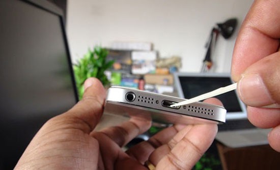Если iPhone 5 не заряжается - как узнать причину проблемы
