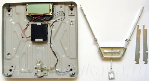 Весы MARTA MT-1650 со снятой системой рычагов. 
